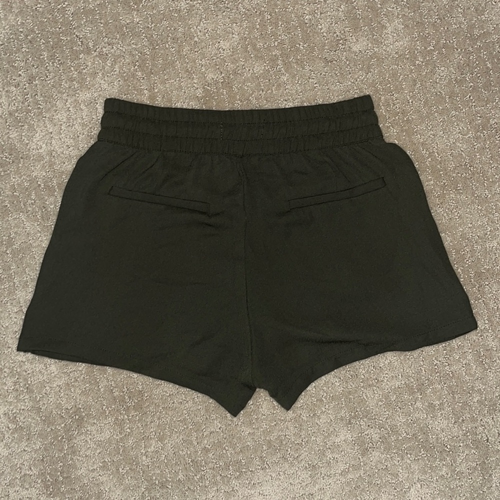 Shorts - Picture 2 of 2